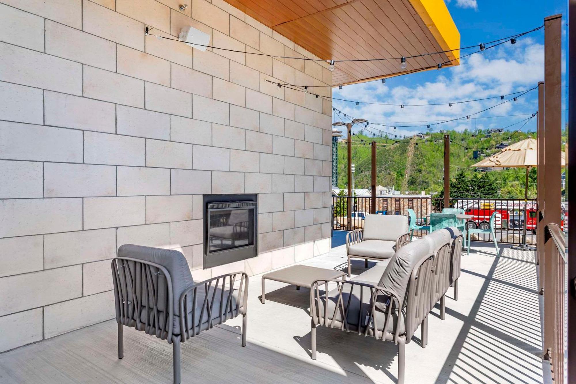Comfort Suites Gatlinburg Downtown-Convention Center Esterno foto